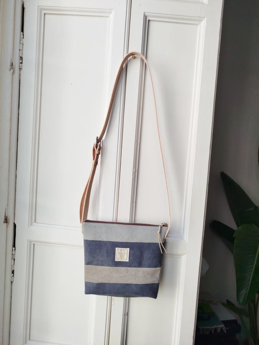 Bandolera rayas gris y azul - Imagen 3